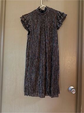 Chelsea28  Metallic Black Pleated Ruffle Sleeve Dress